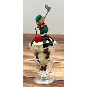 1999 HALLMARK ORNAMENT QX6617 ICE CREAM SUNDAE GOLFER MOUSE BY SUE TAGUE
